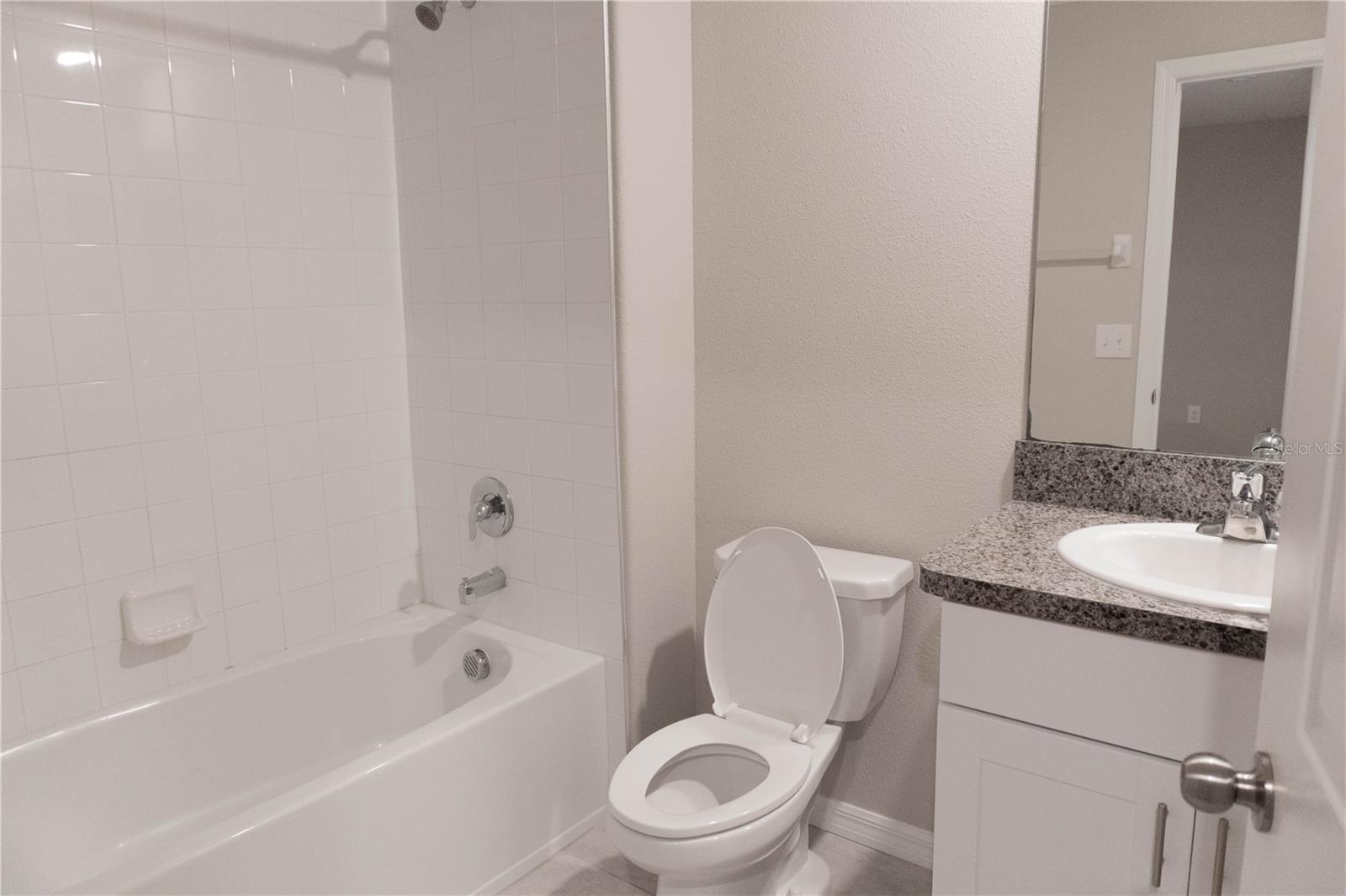 4527 GLOBE THISTLE DR, TAMPA, FL, 33619