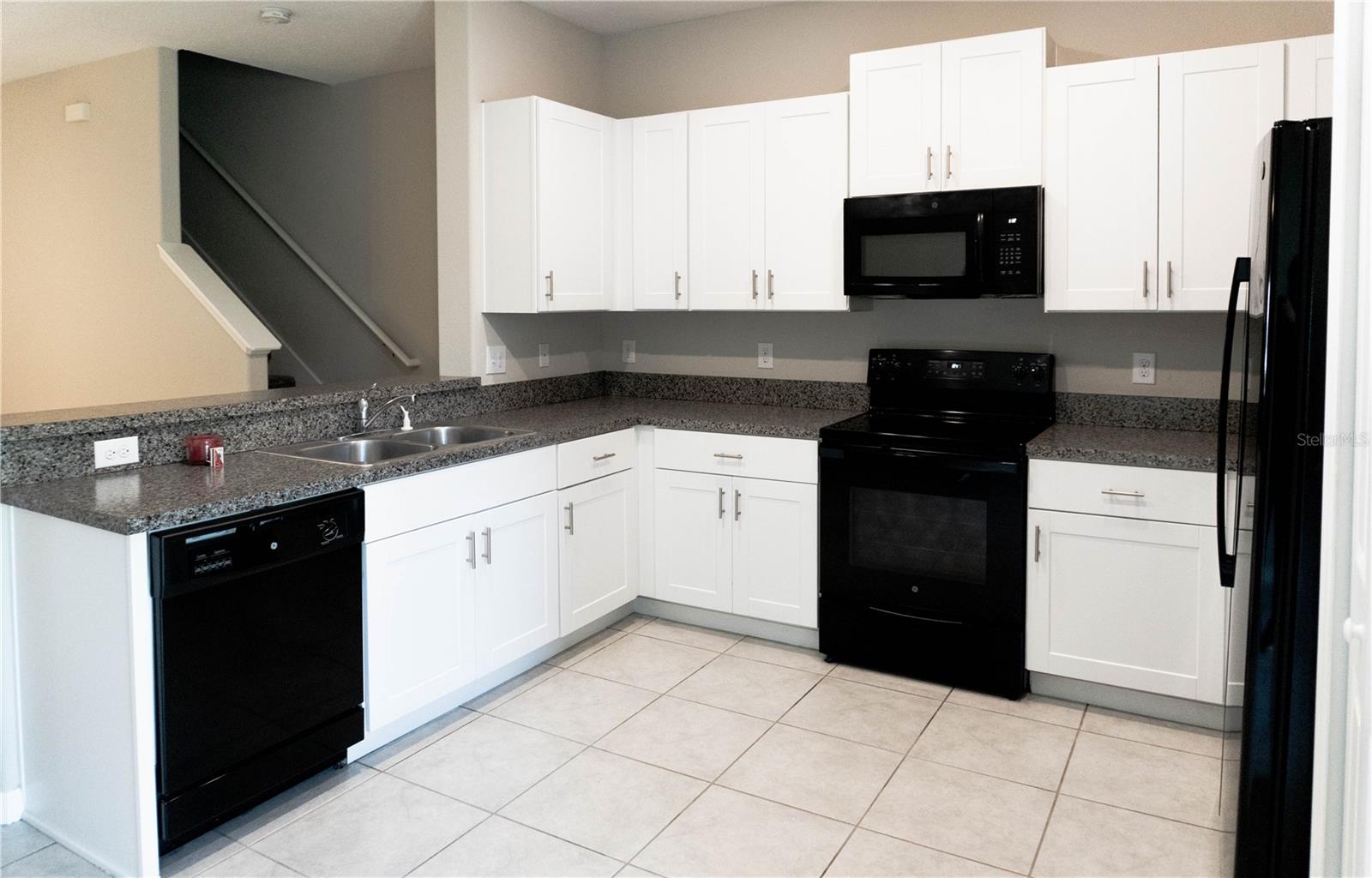 4527 GLOBE THISTLE DR, TAMPA, FL, 33619