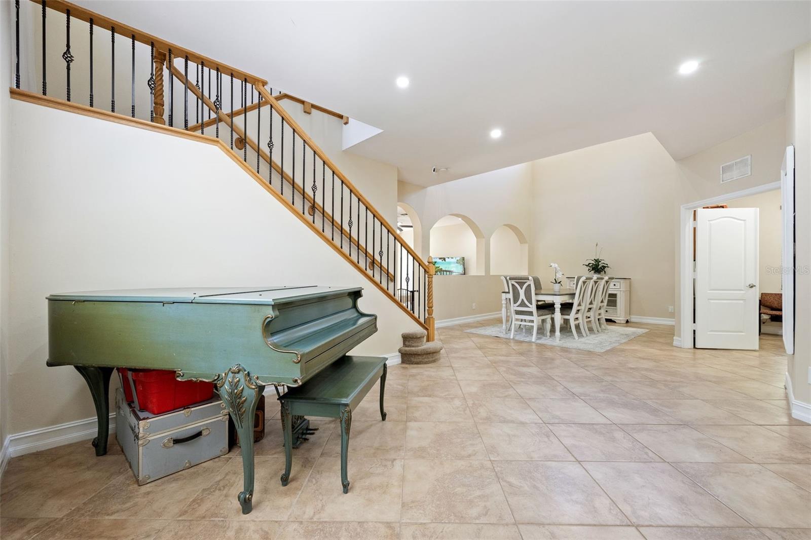 10261 S SILVER PALM DR, ESTERO, FL, 33928