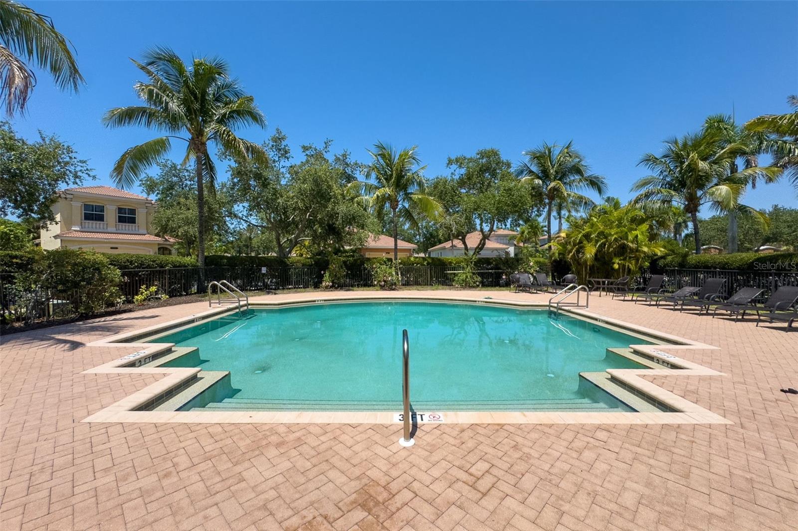 10261 S SILVER PALM DR, ESTERO, FL, 33928