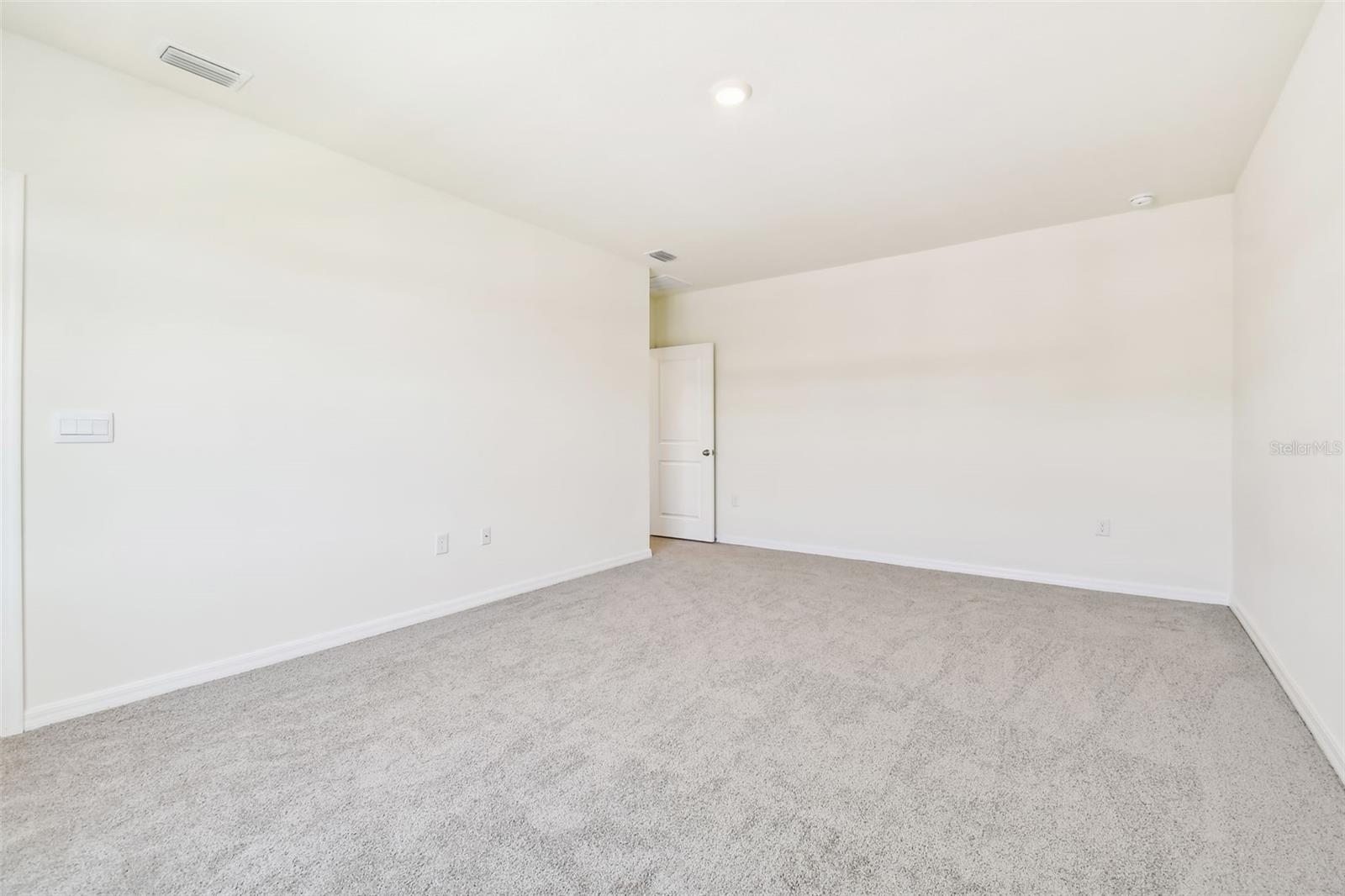 2774 COMMON FIG RUN, WESLEY CHAPEL, FL, 33543