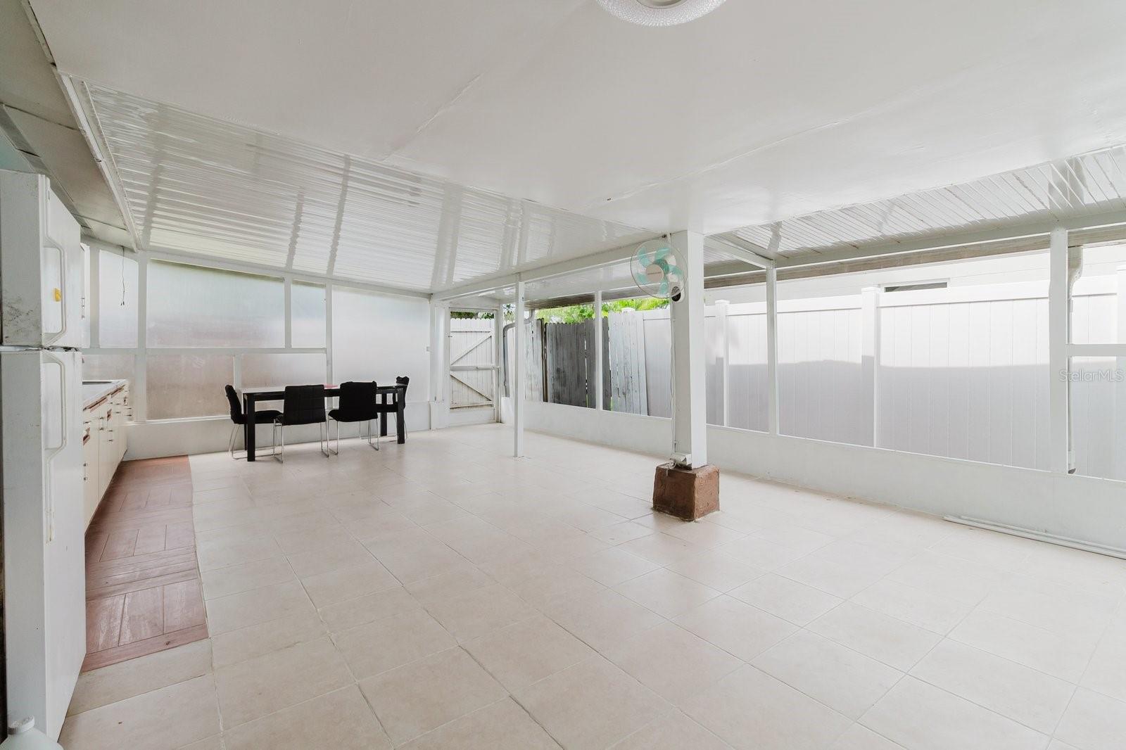 7200 8TH ST N, ST PETERSBURG, FL, 33702