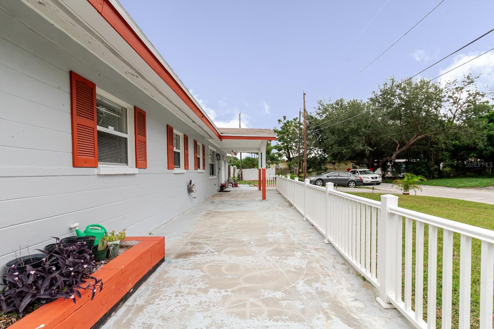 7200 8TH ST N, ST PETERSBURG, FL, 33702