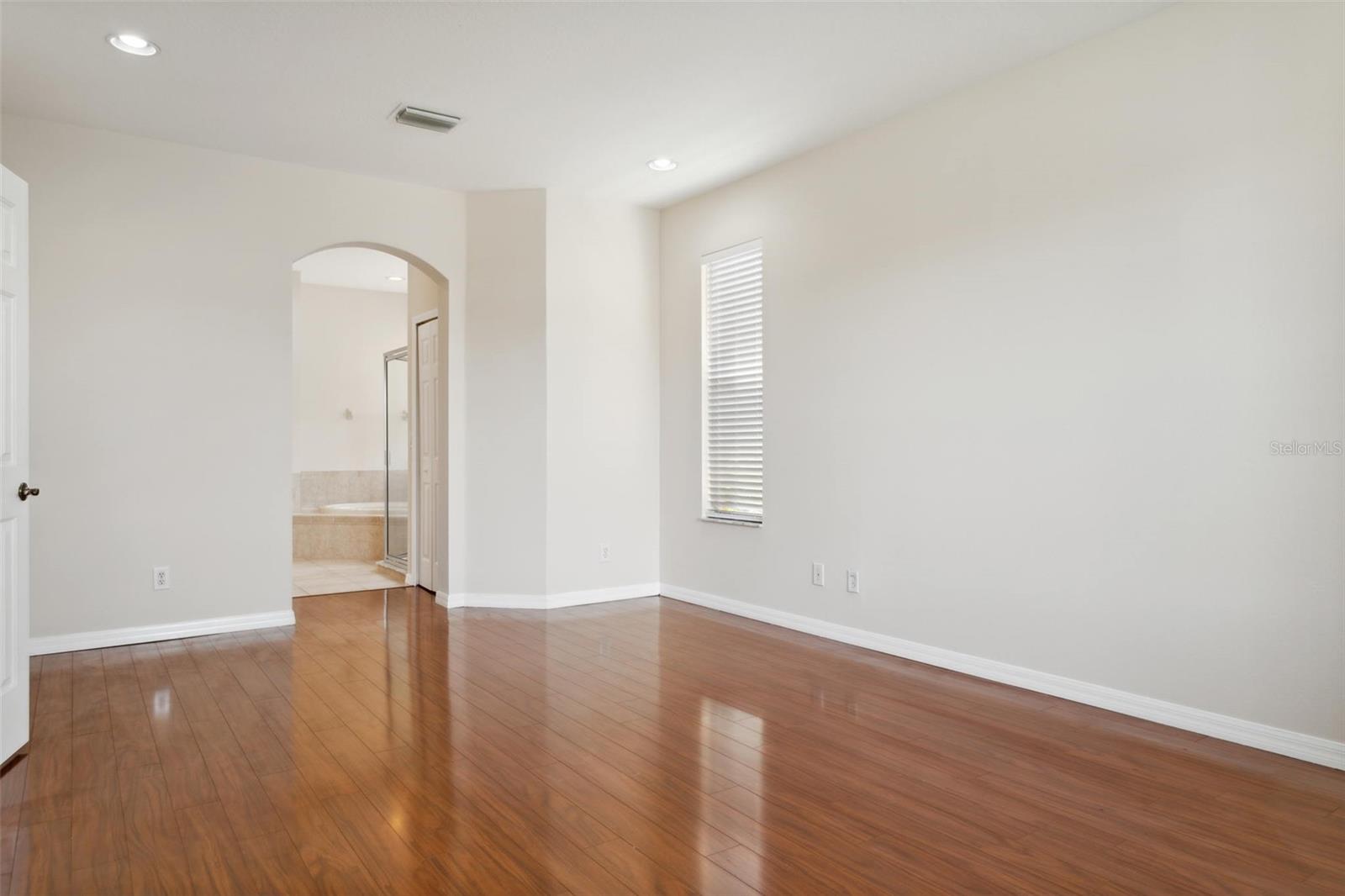 17912 BAHAMA ISLE CIR, TAMPA, FL, 33647