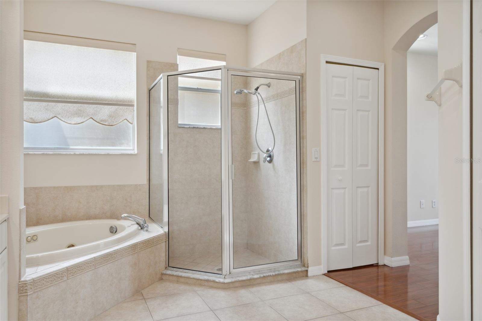 17912 BAHAMA ISLE CIR, TAMPA, FL, 33647