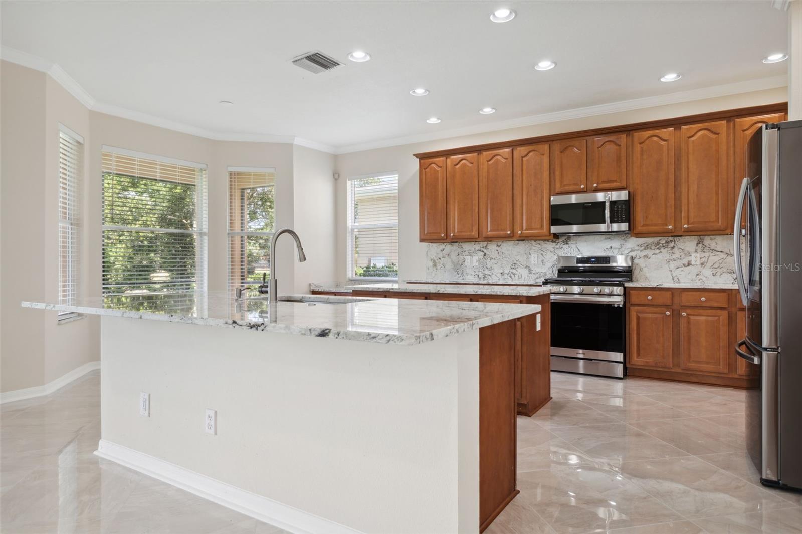 17912 BAHAMA ISLE CIR, TAMPA, FL, 33647