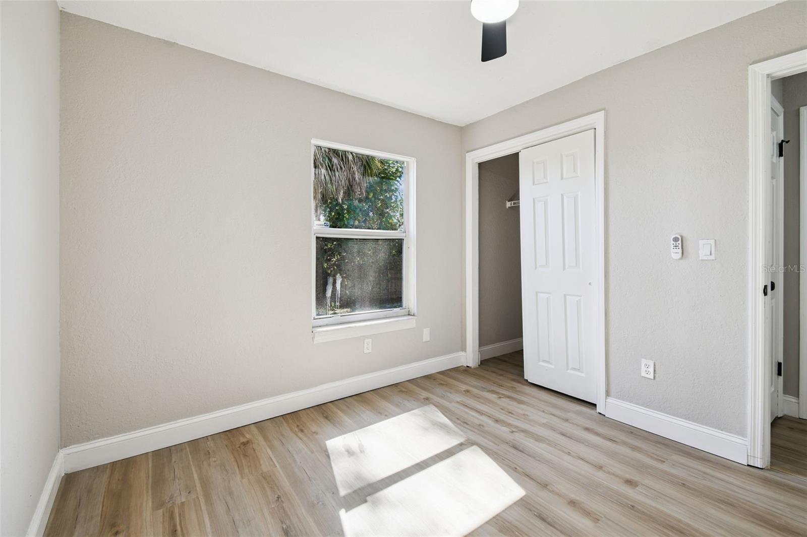 1718 GREEN RIDGE RD, TAMPA, FL, 33619