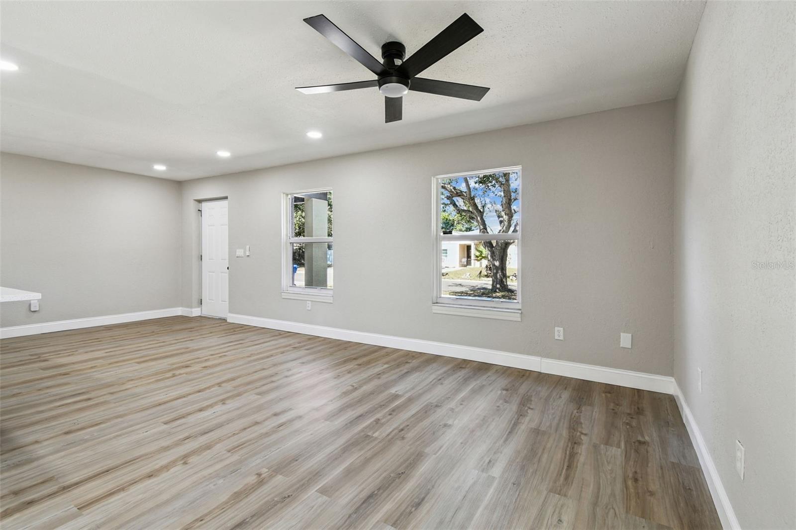 1718 GREEN RIDGE RD, TAMPA, FL, 33619