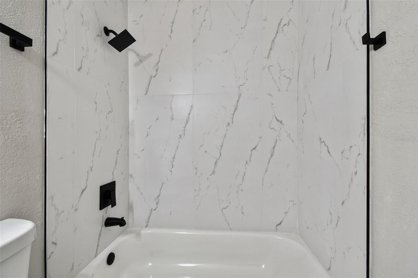 1718 GREEN RIDGE RD, TAMPA, FL, 33619