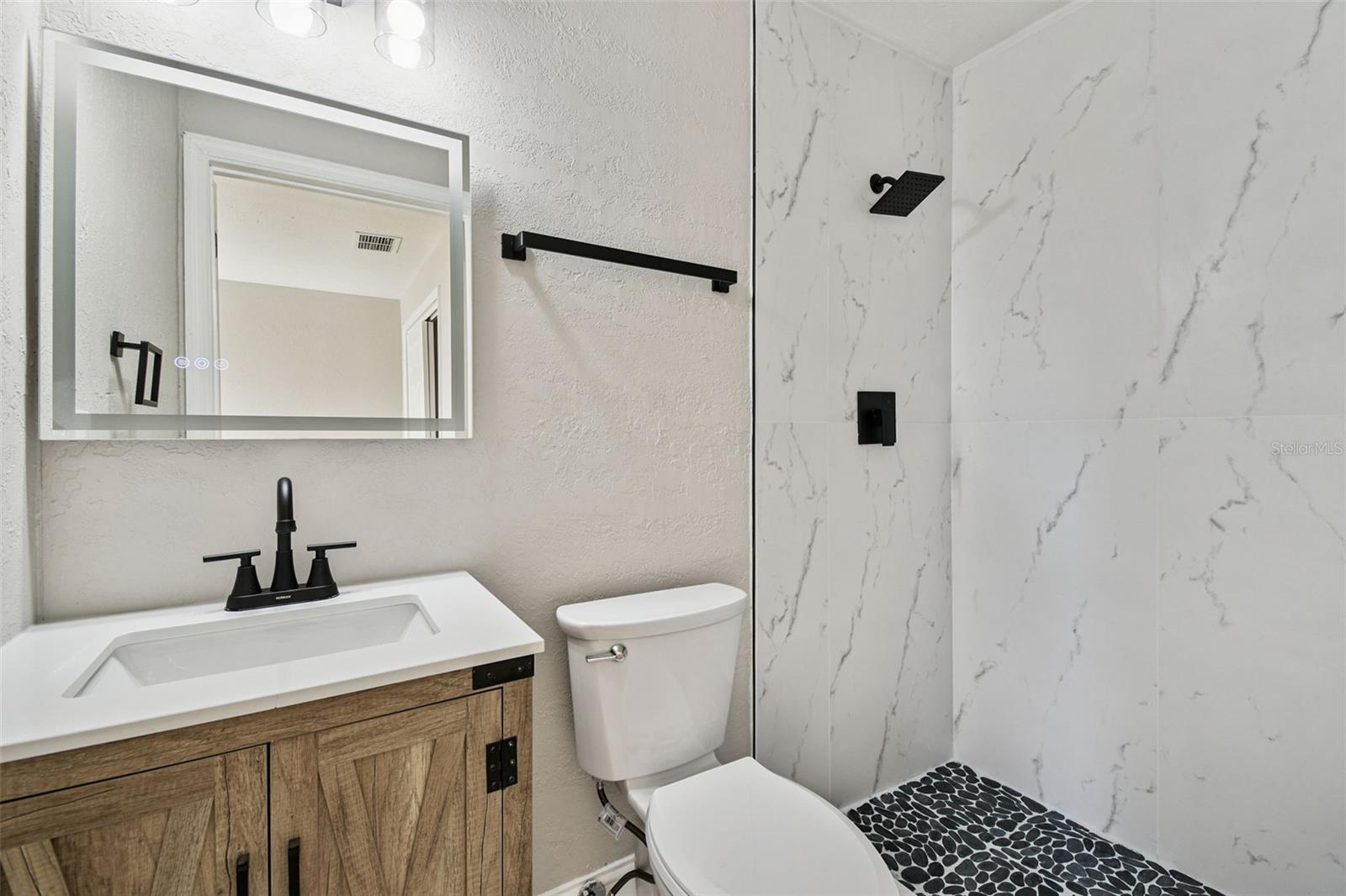 1718 GREEN RIDGE RD, TAMPA, FL, 33619