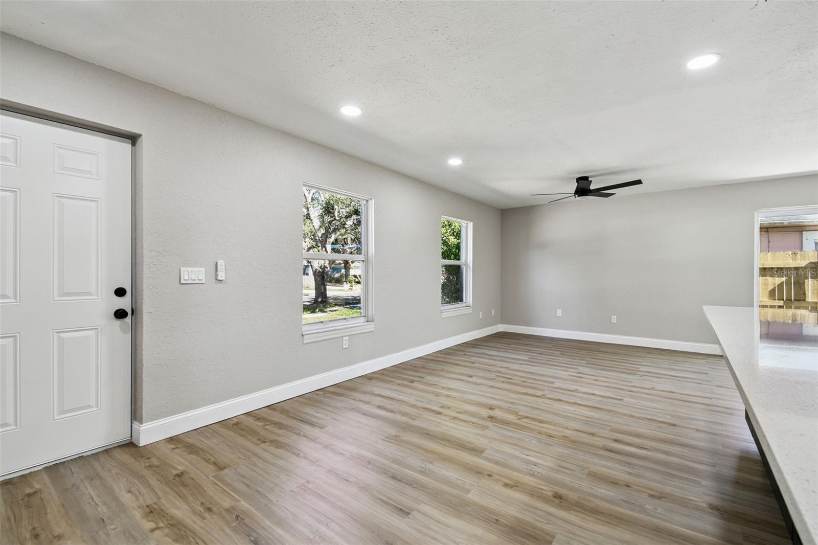 1718 GREEN RIDGE RD, TAMPA, FL, 33619