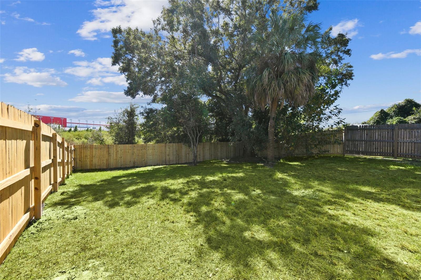 1718 GREEN RIDGE RD, TAMPA, FL, 33619