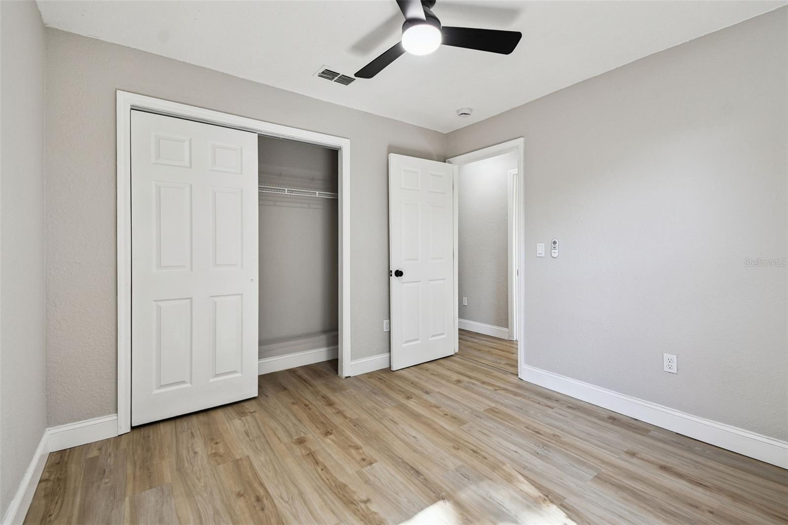 1718 GREEN RIDGE RD, TAMPA, FL, 33619