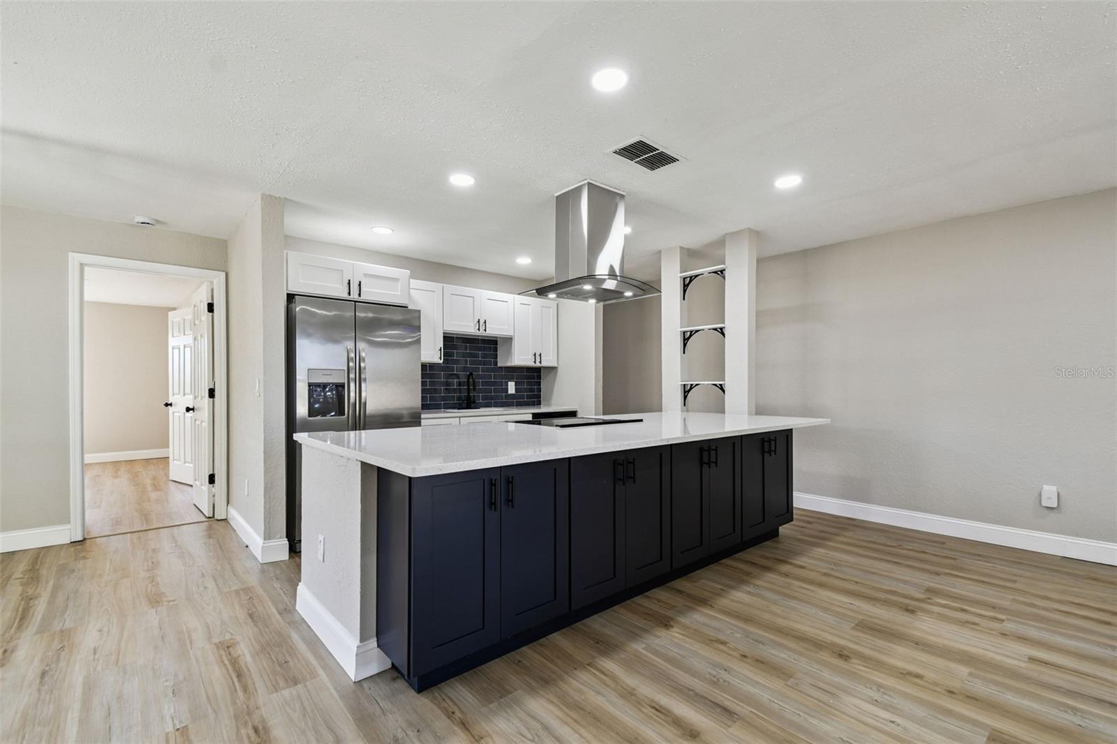 1718 GREEN RIDGE RD, TAMPA, FL, 33619