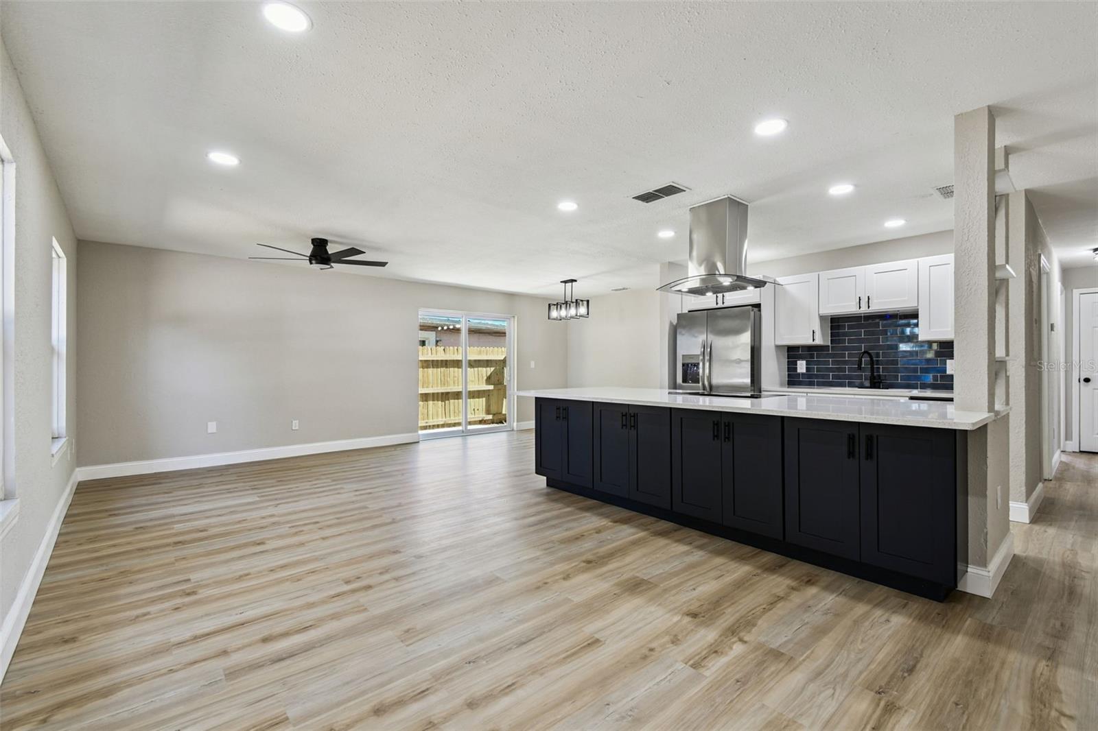 1718 GREEN RIDGE RD, TAMPA, FL, 33619