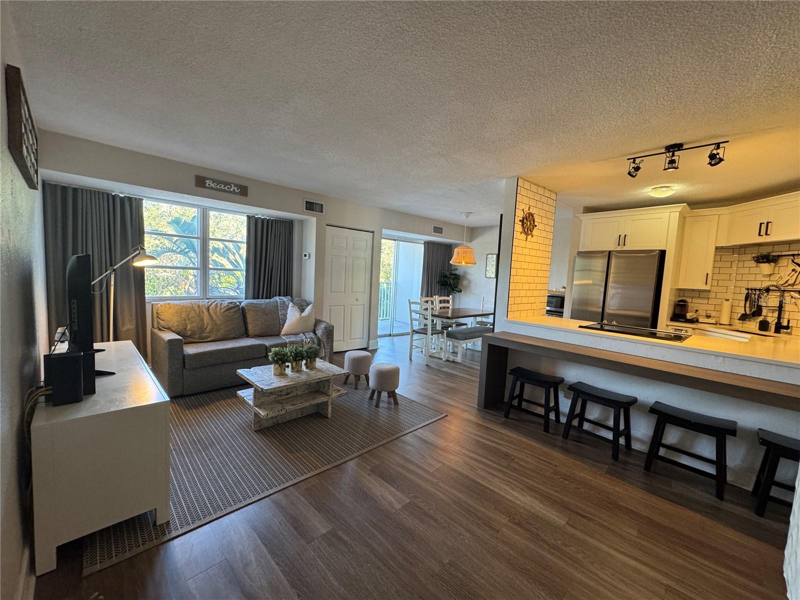 3315 58TH AVE S #201, ST PETERSBURG, FL, 33712