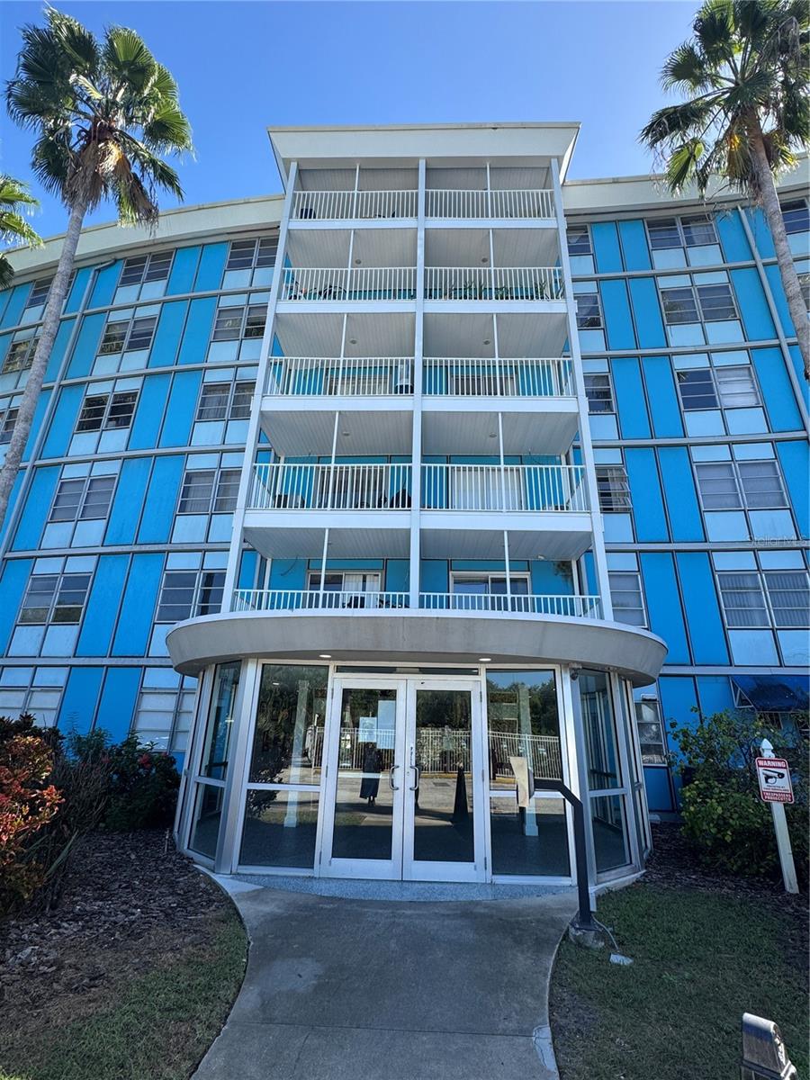 3315 58TH AVE S #201, ST PETERSBURG, FL, 33712