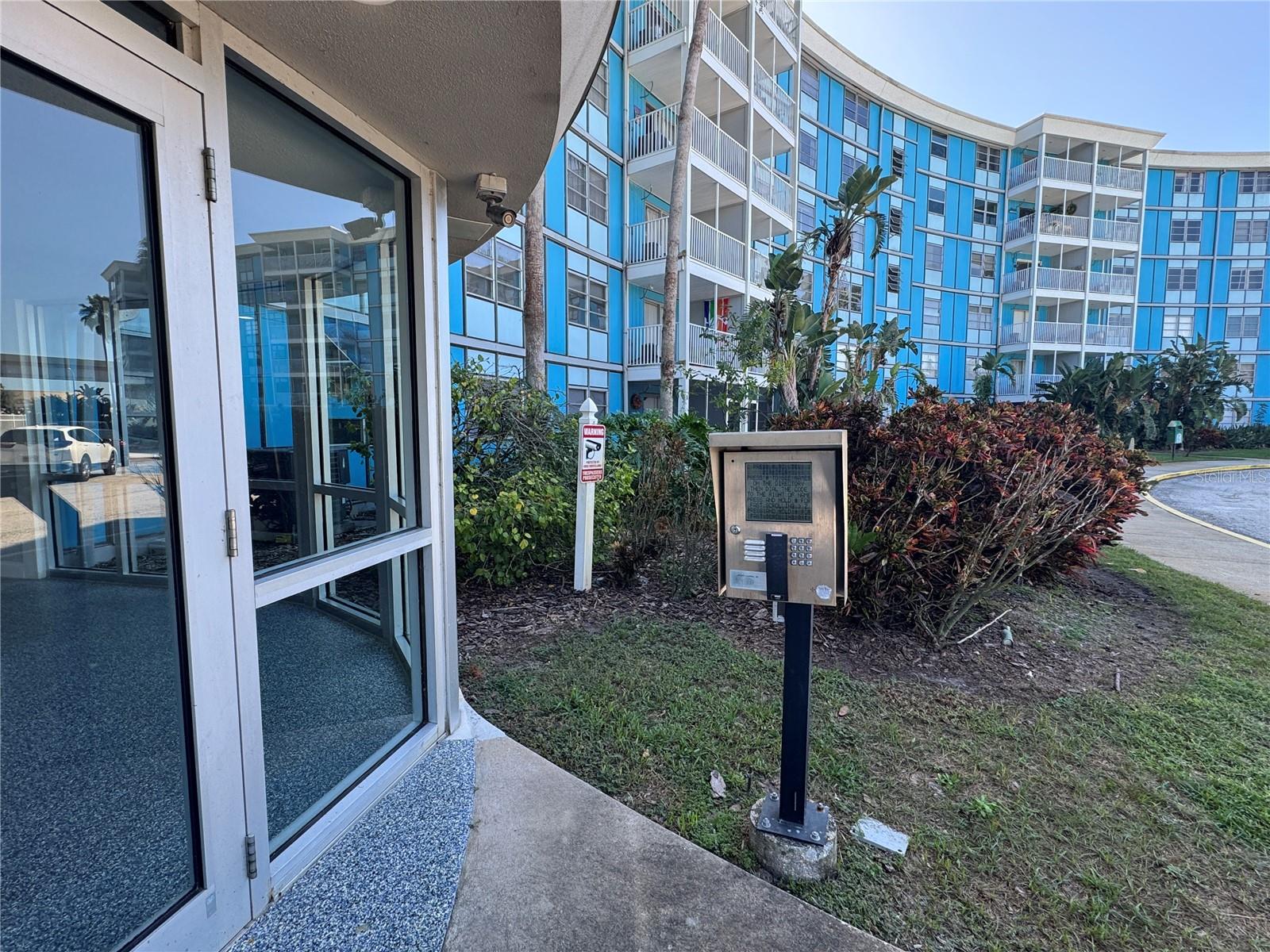 3315 58TH AVE S #201, ST PETERSBURG, FL, 33712