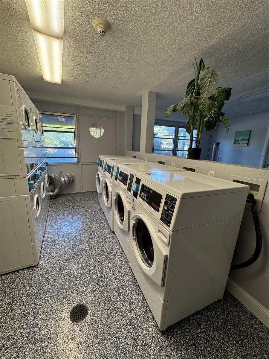 3315 58TH AVE S #201, ST PETERSBURG, FL, 33712