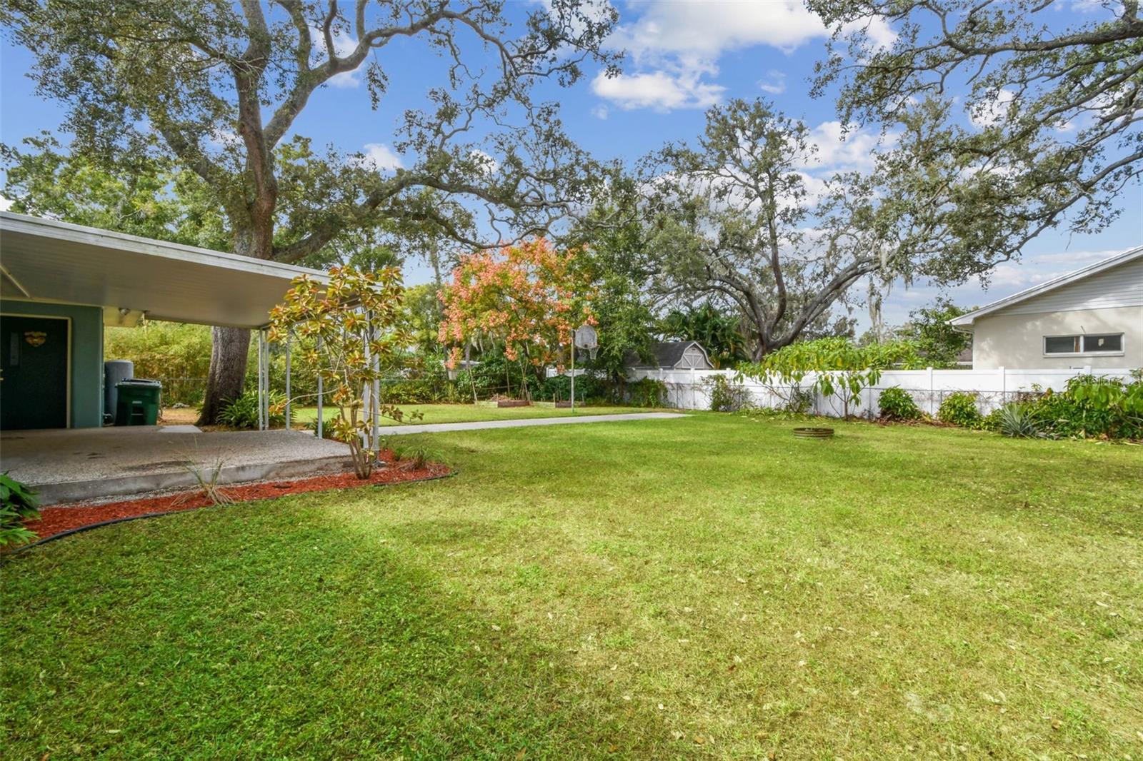 1411 W MEADOWBROOK AVE, TAMPA, FL, 33612