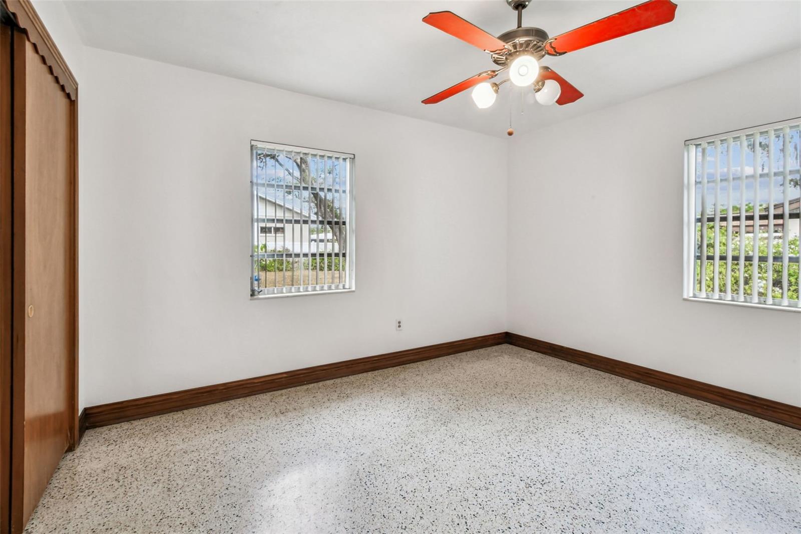 1411 W MEADOWBROOK AVE, TAMPA, FL, 33612