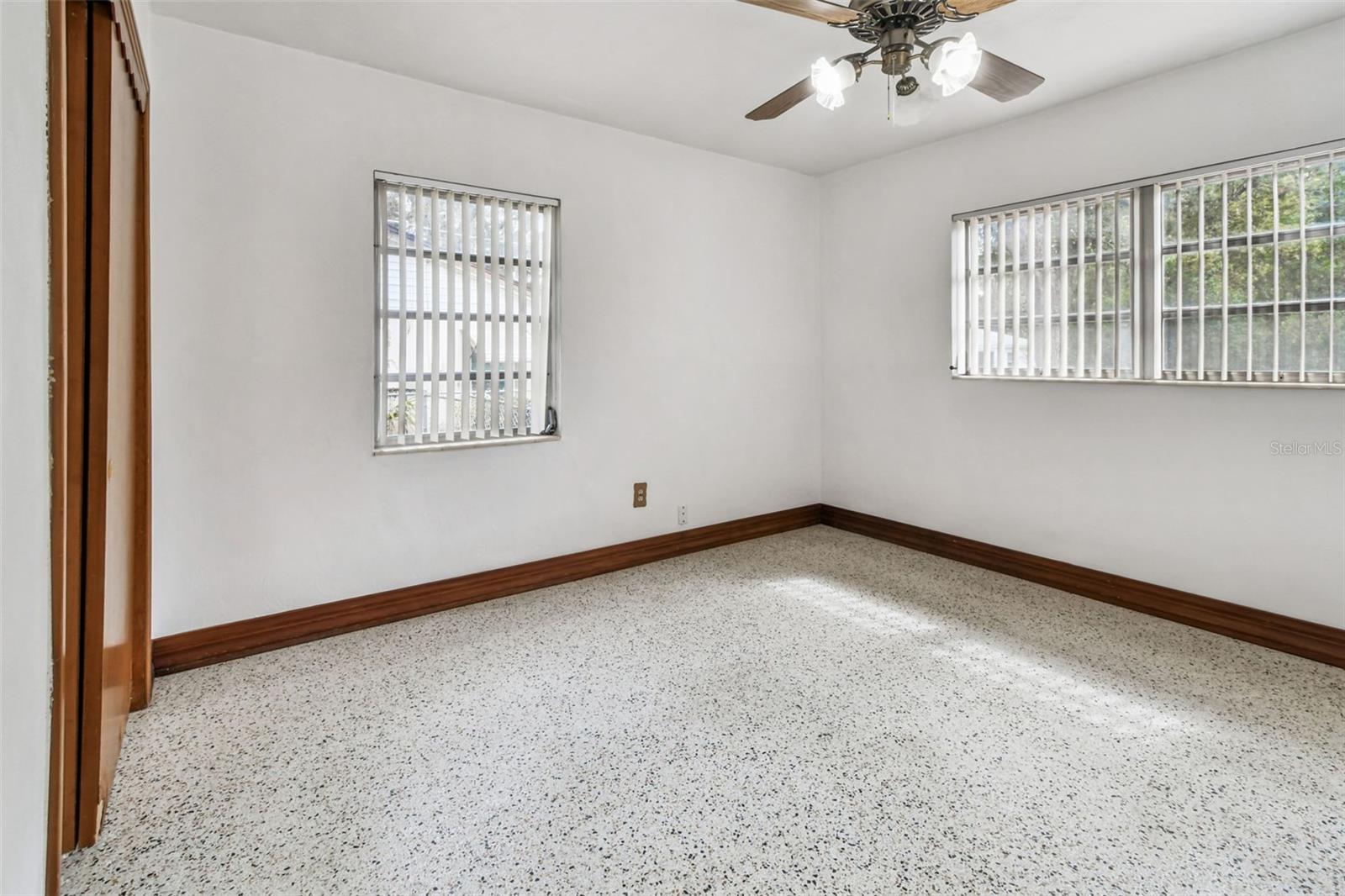 1411 W MEADOWBROOK AVE, TAMPA, FL, 33612