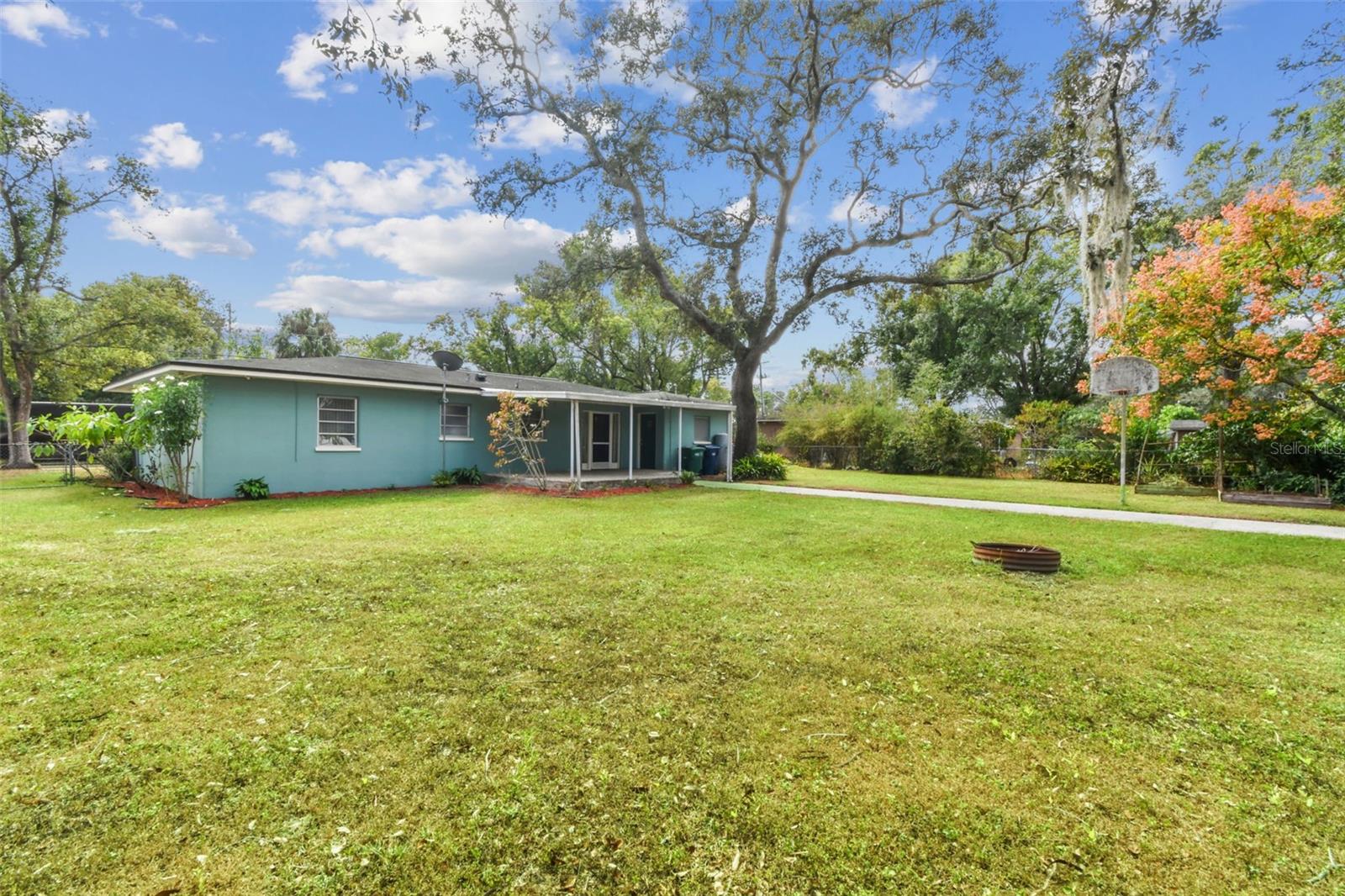 1411 W MEADOWBROOK AVE, TAMPA, FL, 33612