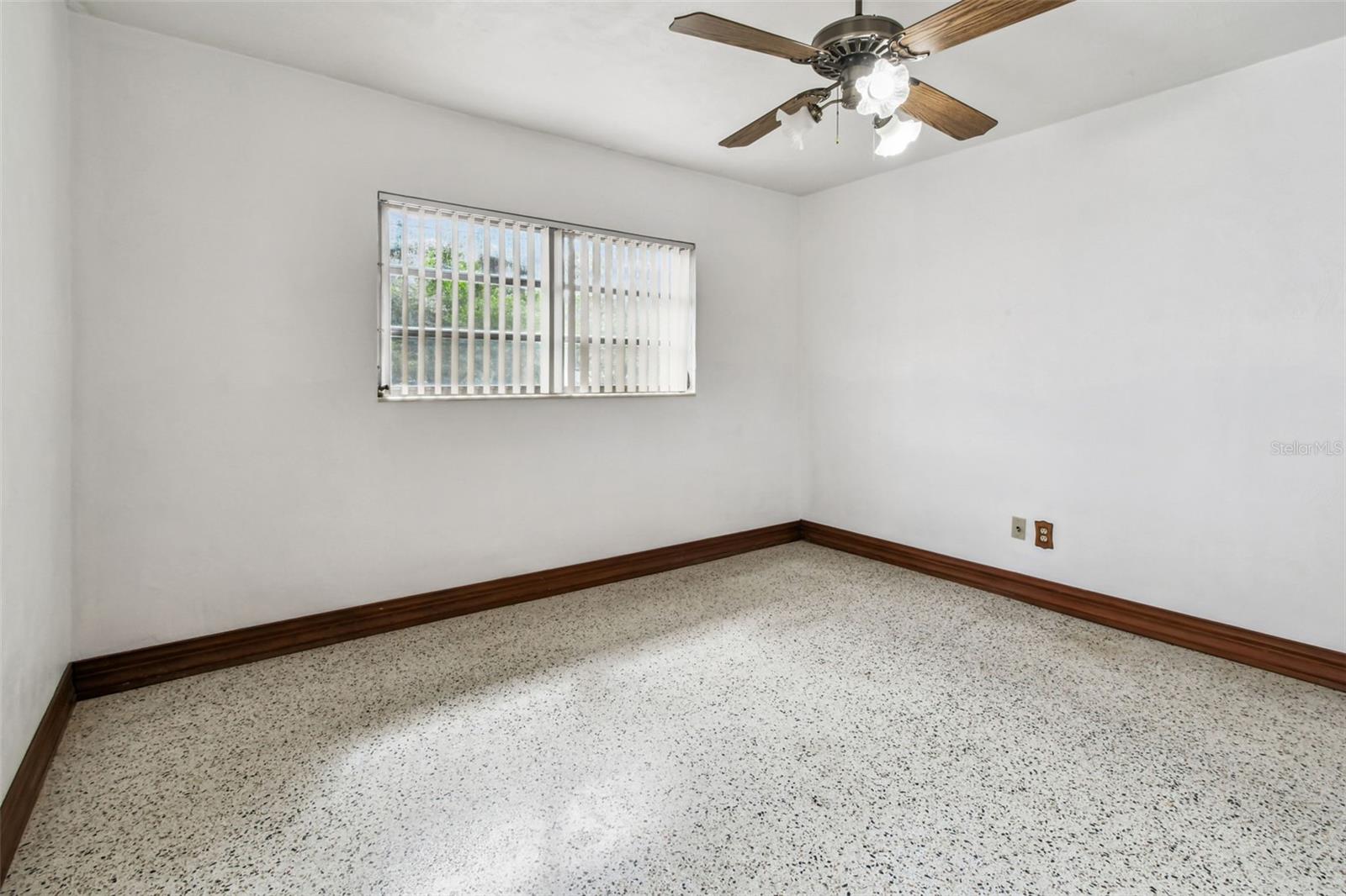 1411 W MEADOWBROOK AVE, TAMPA, FL, 33612