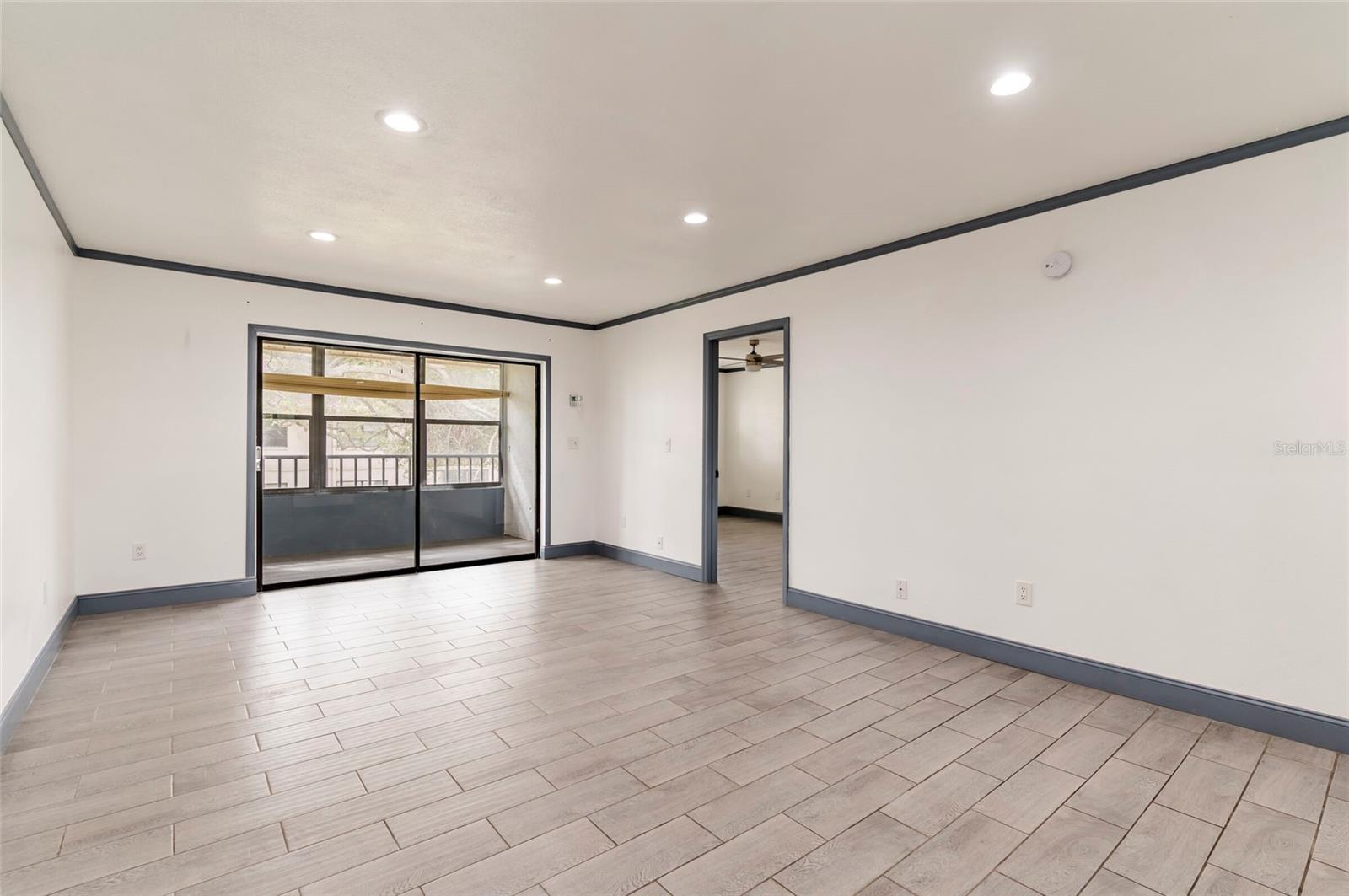 2275 62ND AVE N #5202, ST PETERSBURG, FL, 33702