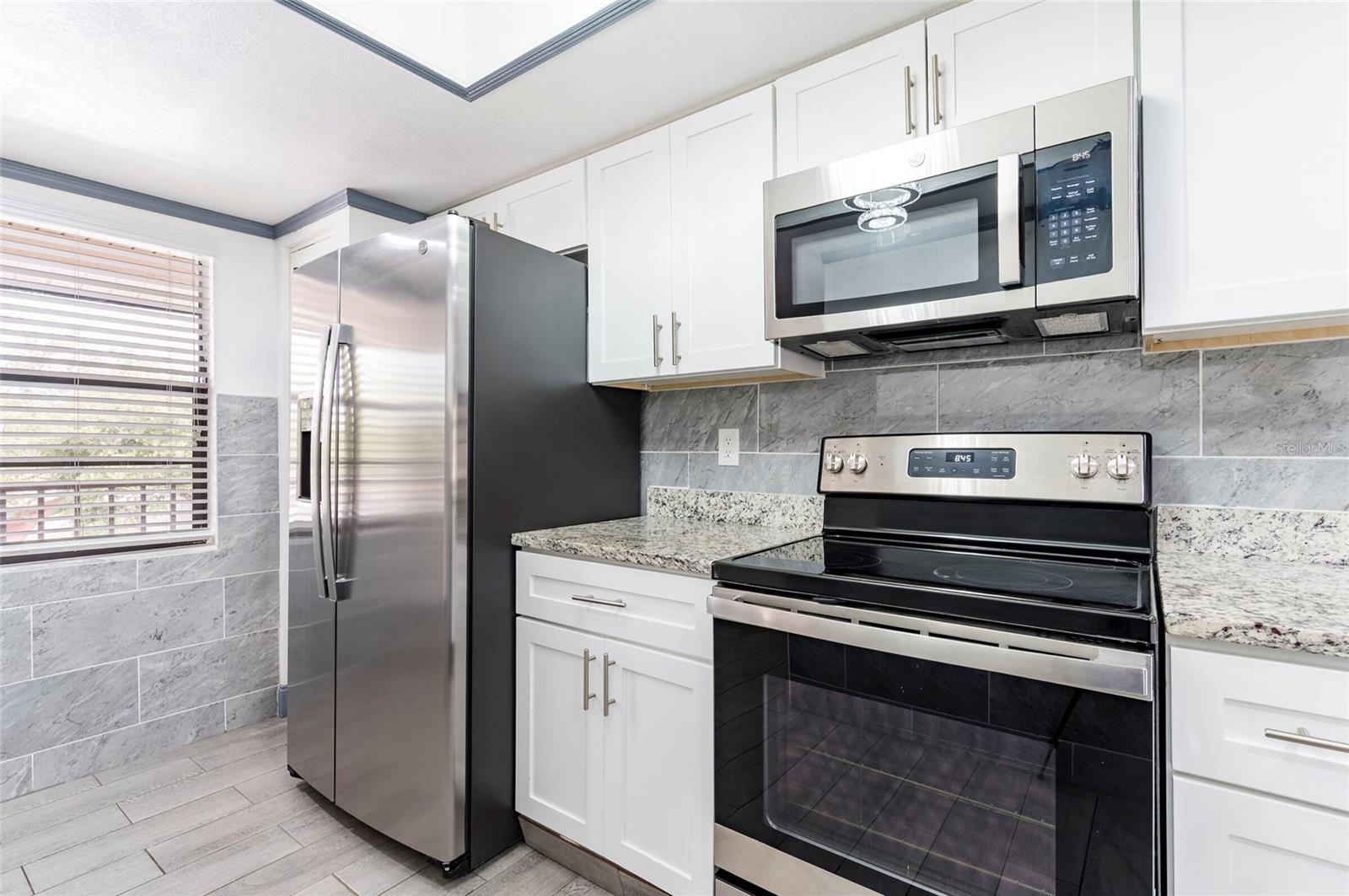 2275 62ND AVE N #5202, ST PETERSBURG, FL, 33702