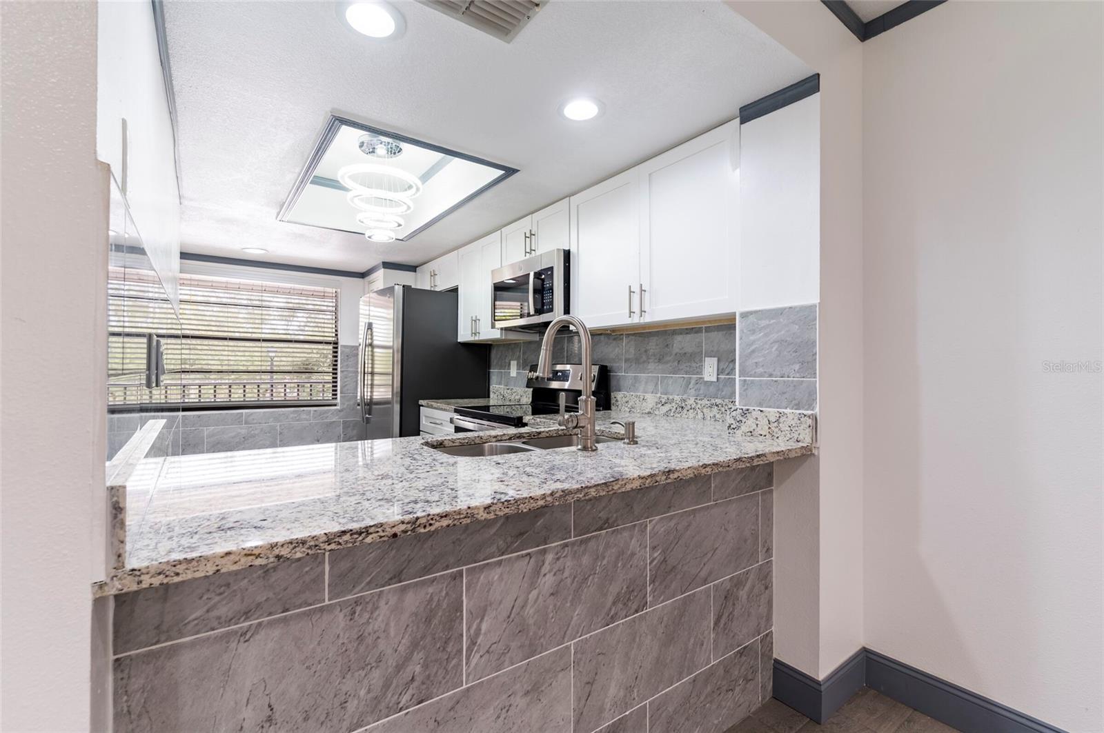 2275 62ND AVE N #5202, ST PETERSBURG, FL, 33702