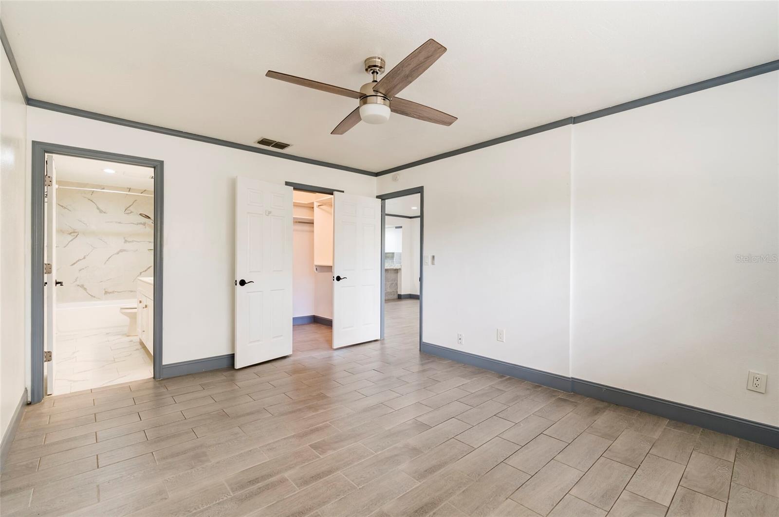 2275 62ND AVE N #5202, ST PETERSBURG, FL, 33702