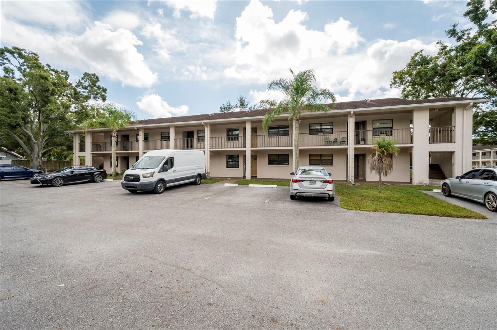 2275 62ND AVE N #5202, ST PETERSBURG, FL, 33702