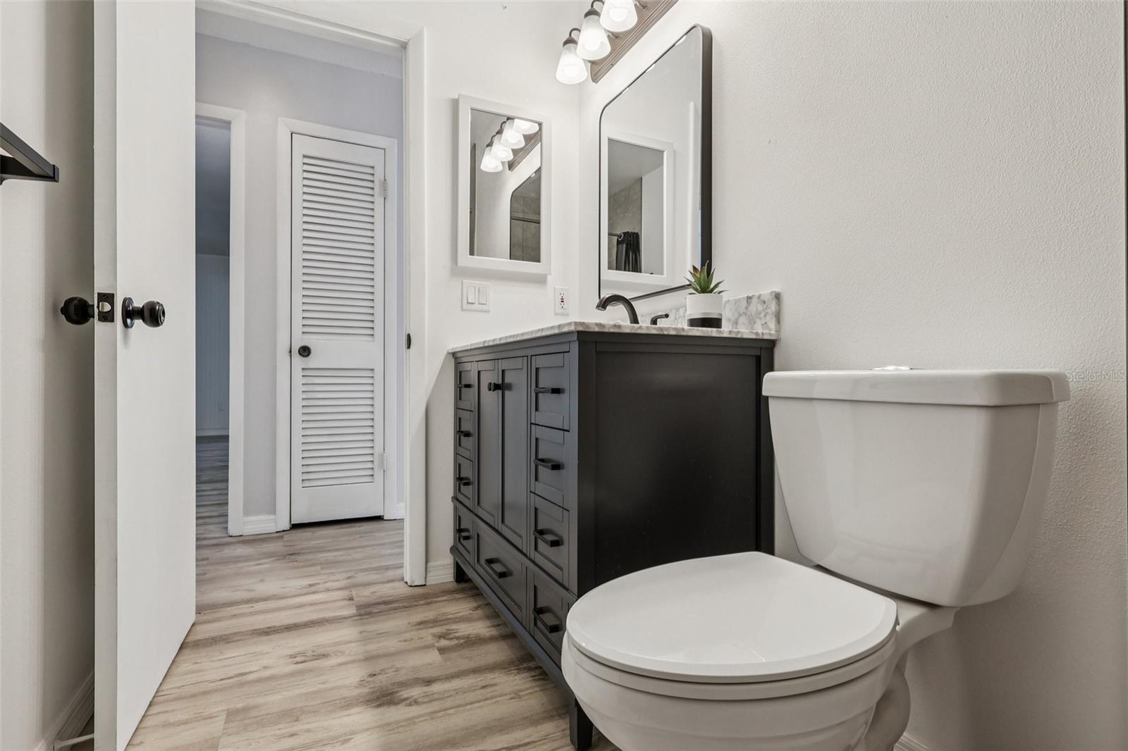 892 HAMPTON DR NE, PALM BAY, FL, 32905