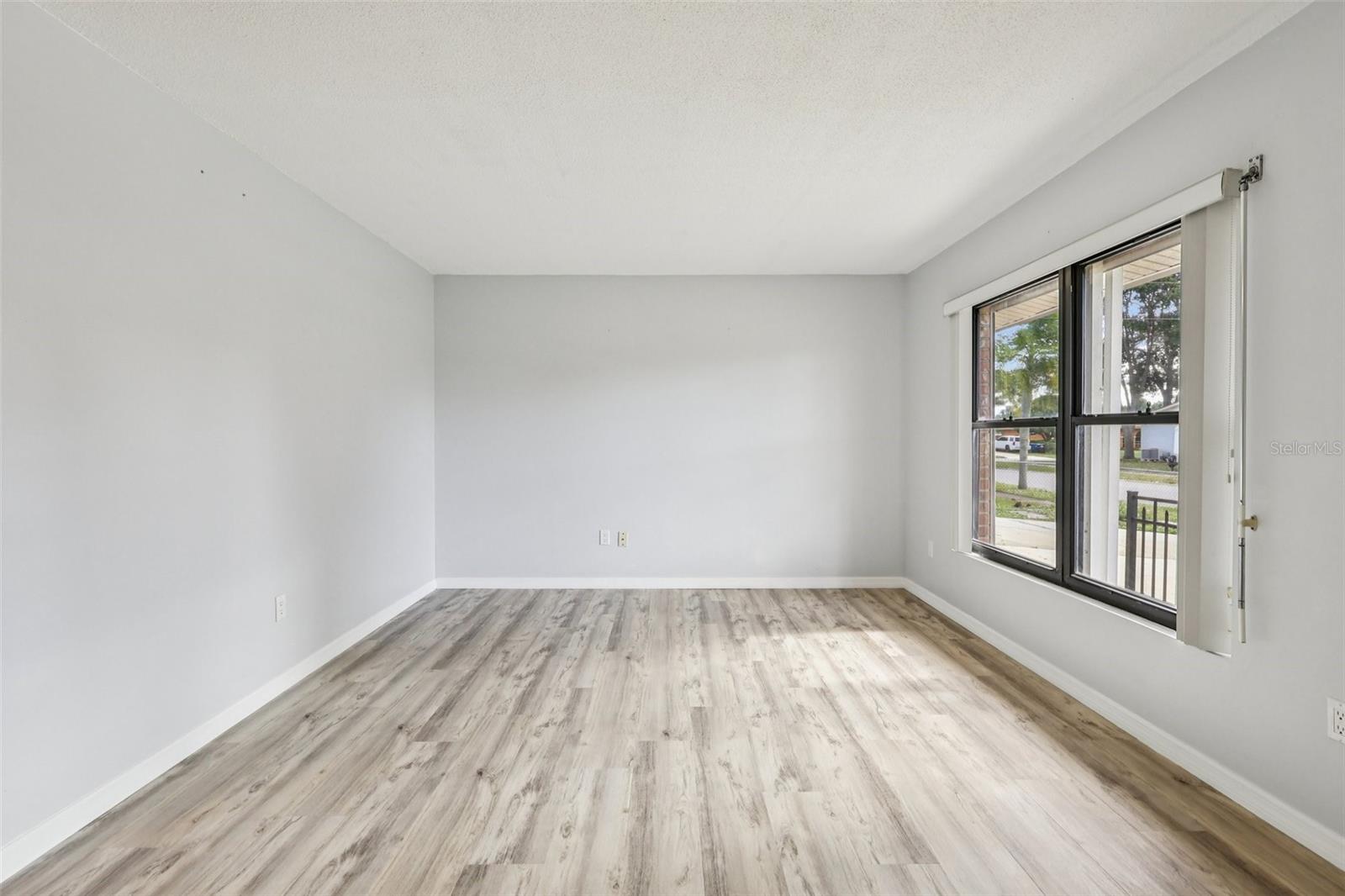 892 HAMPTON DR NE, PALM BAY, FL, 32905