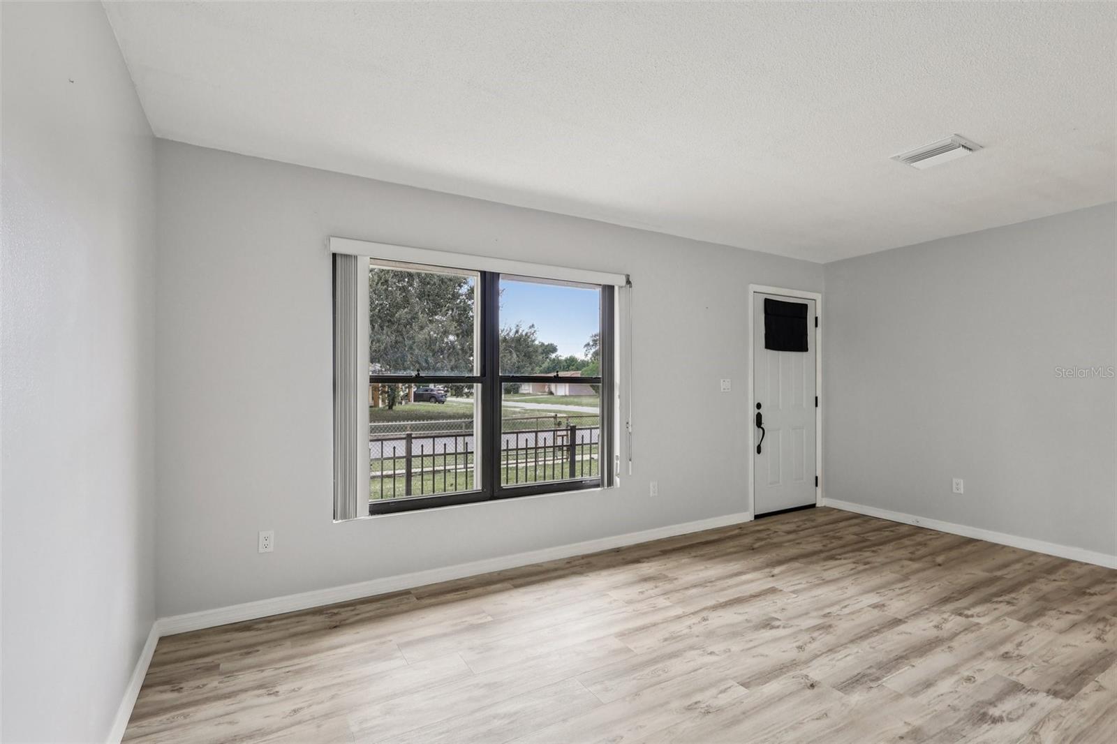 892 HAMPTON DR NE, PALM BAY, FL, 32905