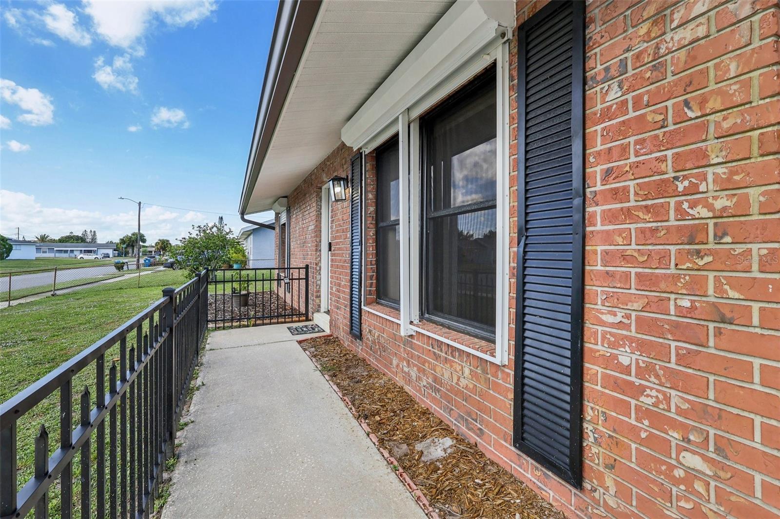 892 HAMPTON DR NE, PALM BAY, FL, 32905