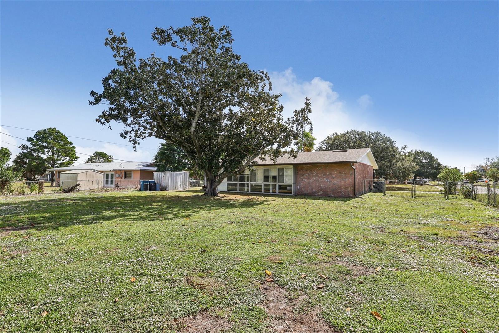 892 HAMPTON DR NE, PALM BAY, FL, 32905