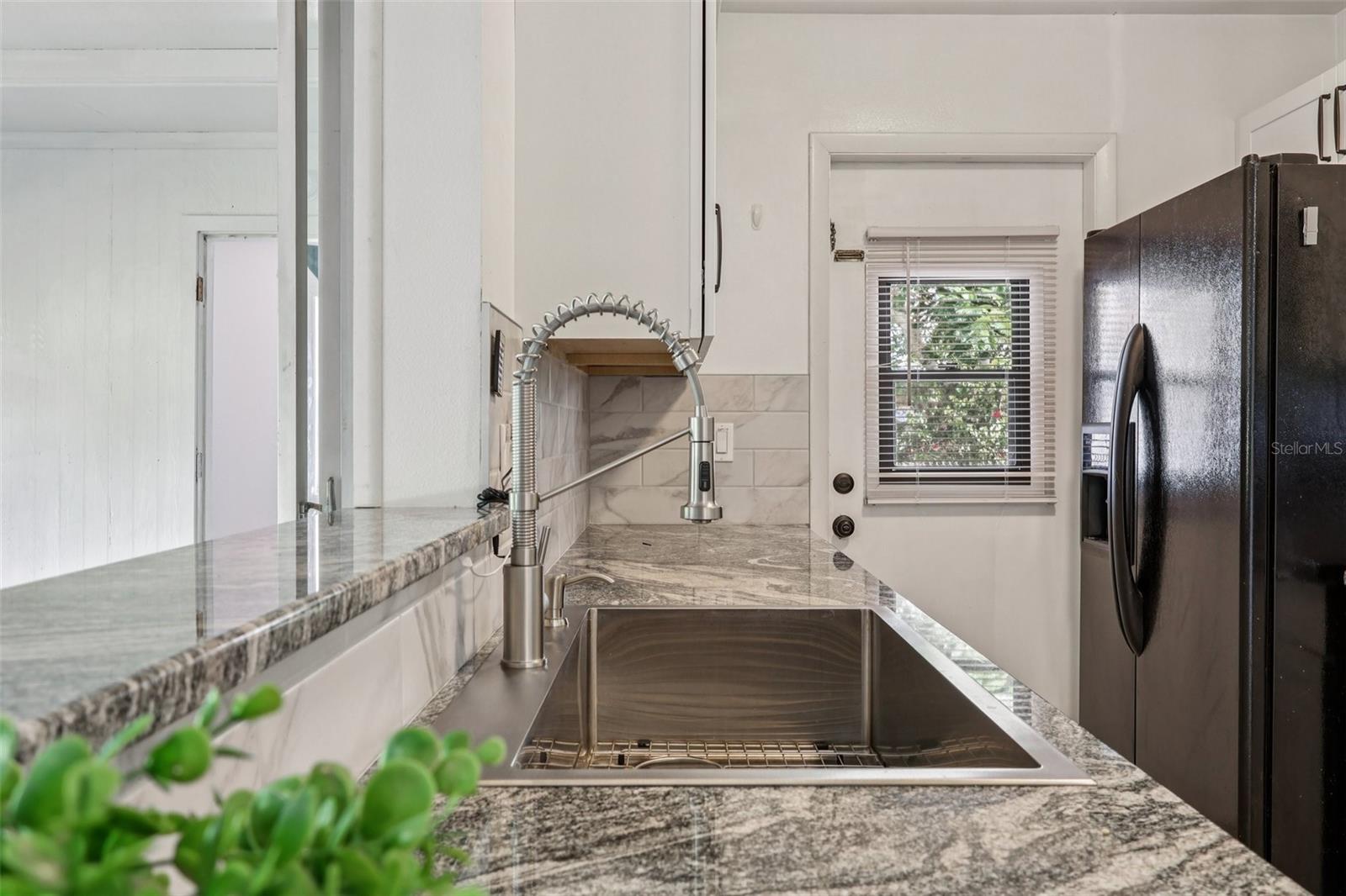 892 HAMPTON DR NE, PALM BAY, FL, 32905