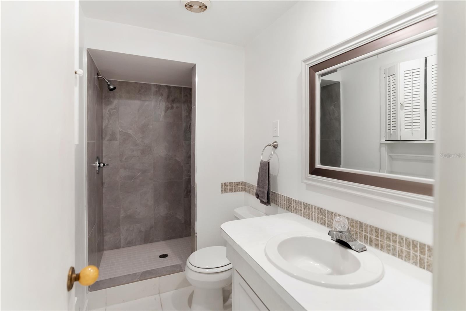 466 SUNNYSIDE DR, VENICE, FL, 34293