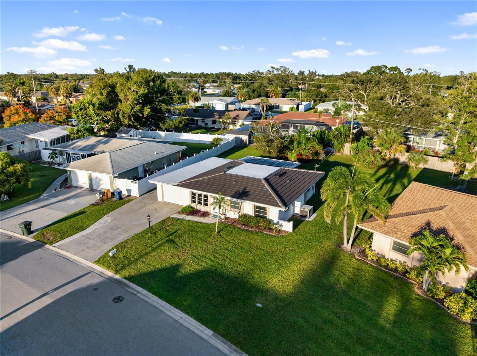 466 SUNNYSIDE DR, VENICE, FL, 34293