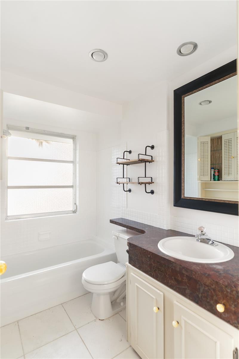 466 SUNNYSIDE DR, VENICE, FL, 34293