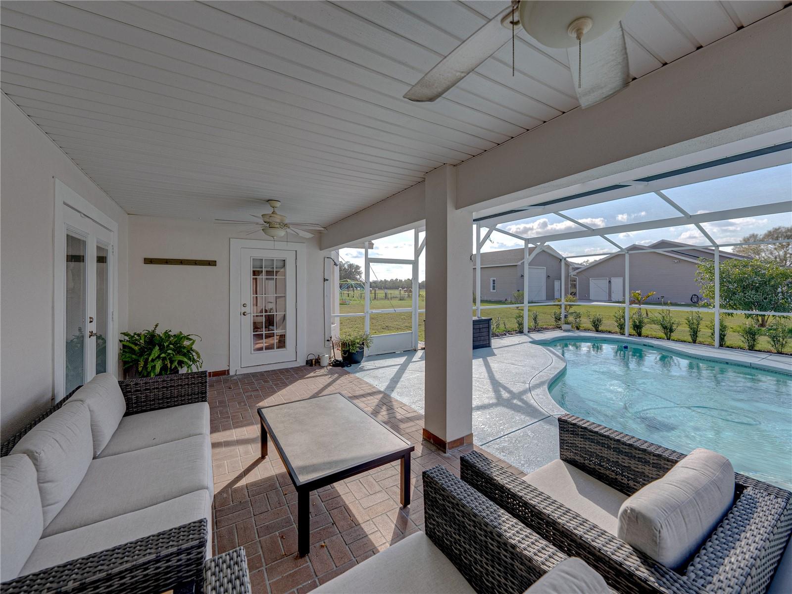 1301 HIDDEN CREEK CT, WINTER HAVEN, FL, 33880