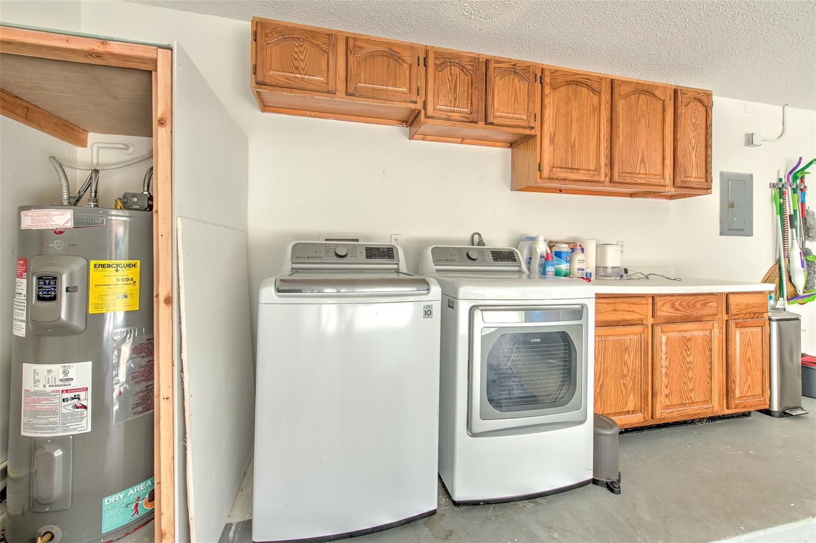 1216 BIG PINE DR #16, VALRICO, FL, 33596