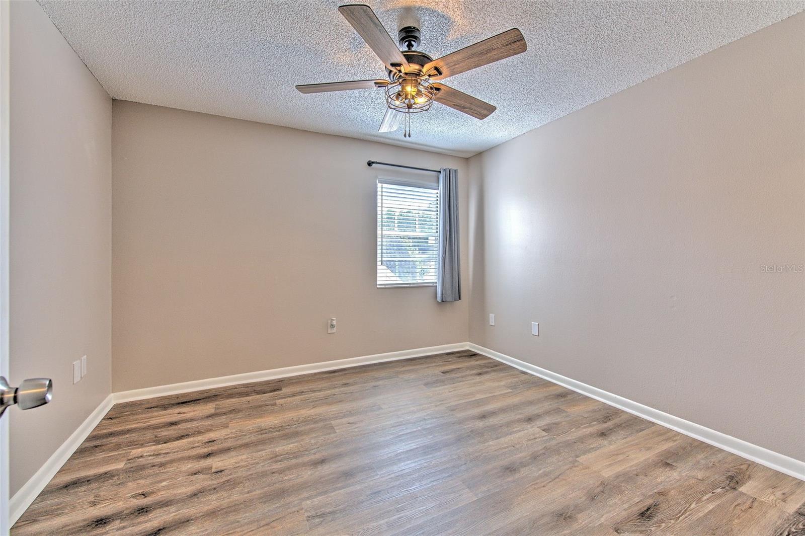 1216 BIG PINE DR #16, VALRICO, FL, 33596