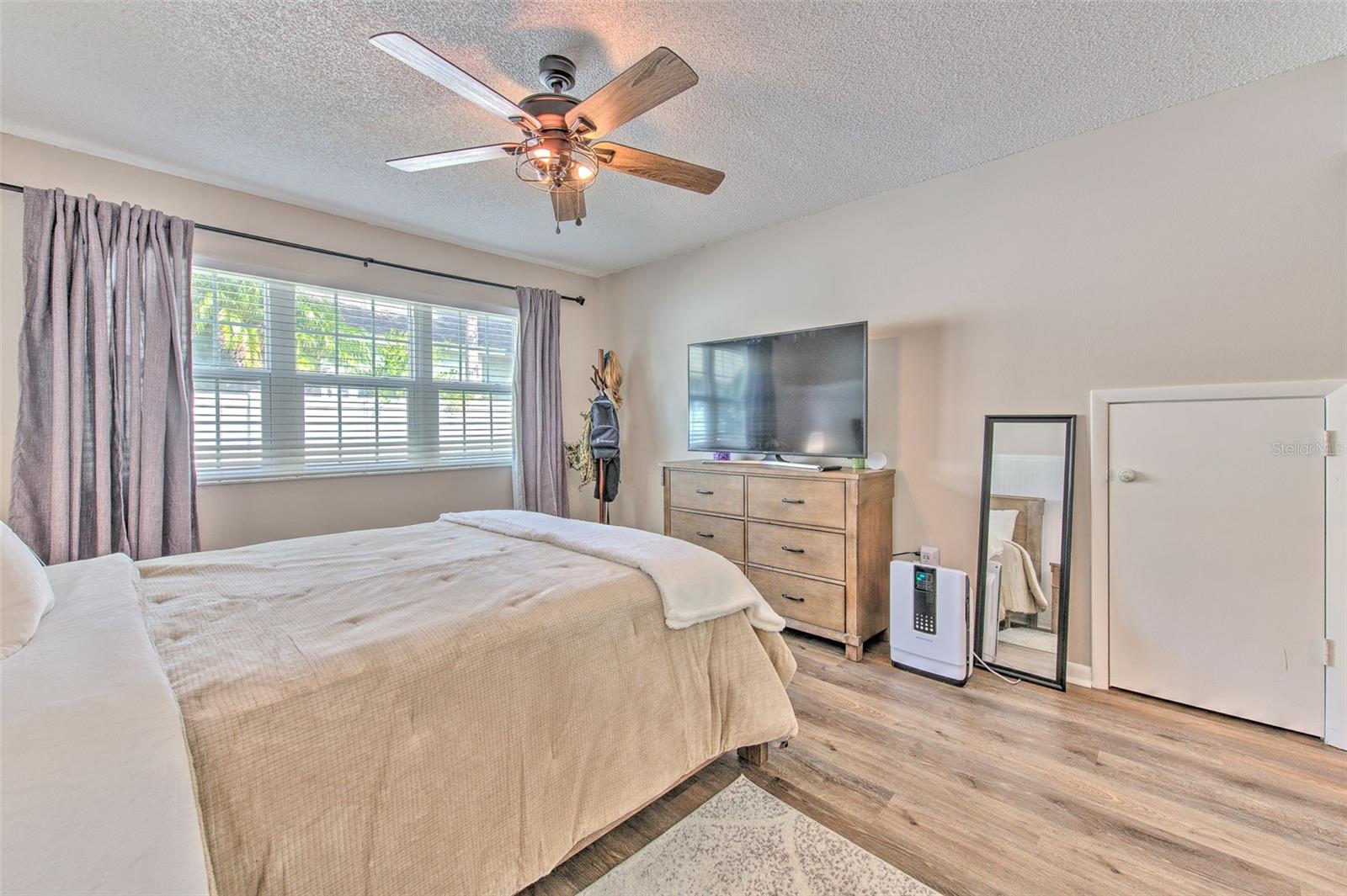 1216 BIG PINE DR #16, VALRICO, FL, 33596