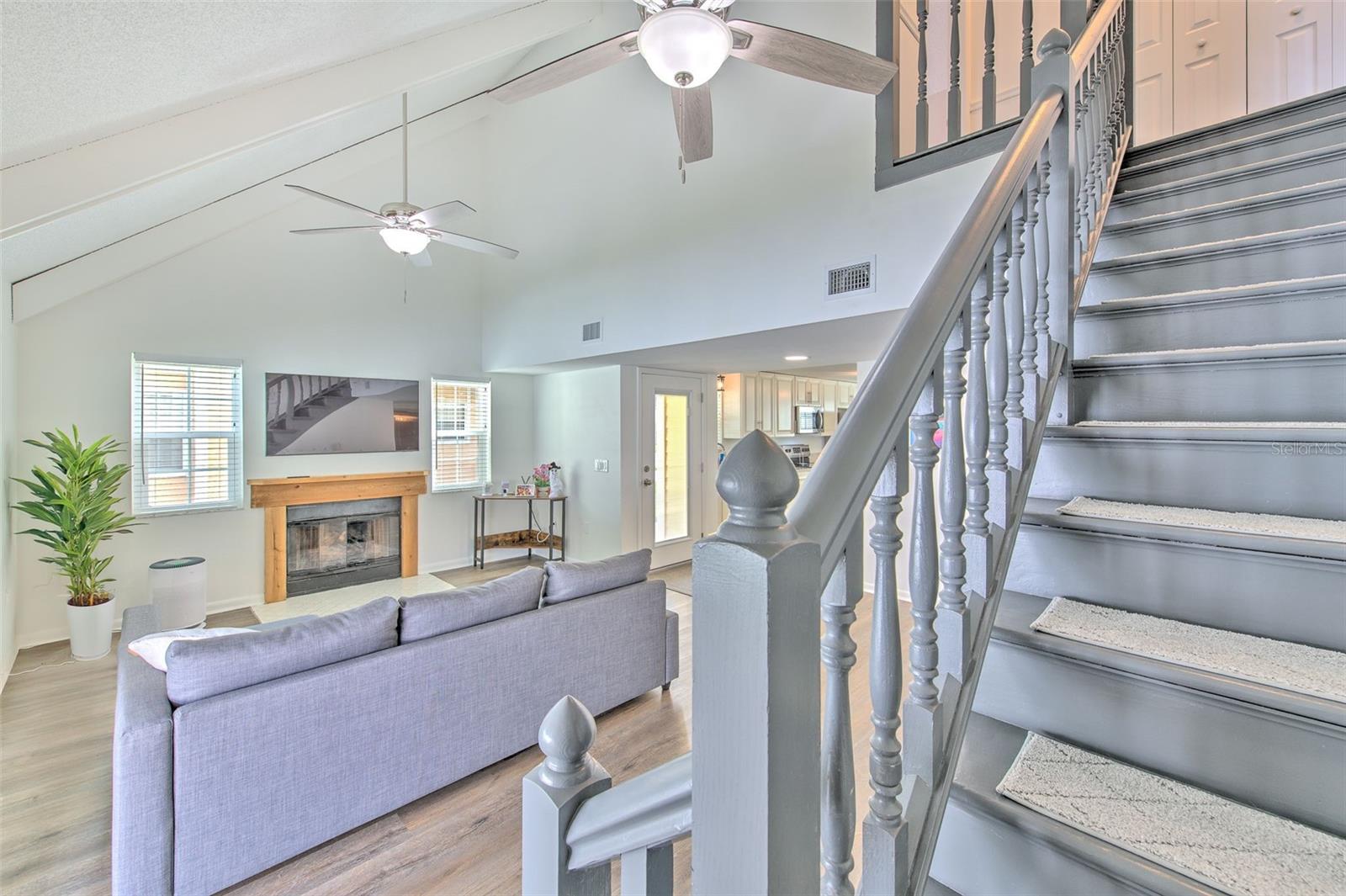 1216 BIG PINE DR #16, VALRICO, FL, 33596