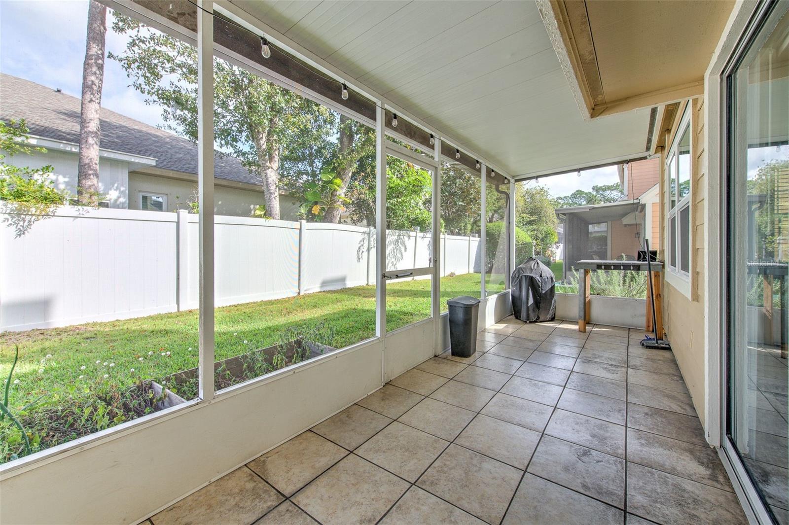 1216 BIG PINE DR #16, VALRICO, FL, 33596