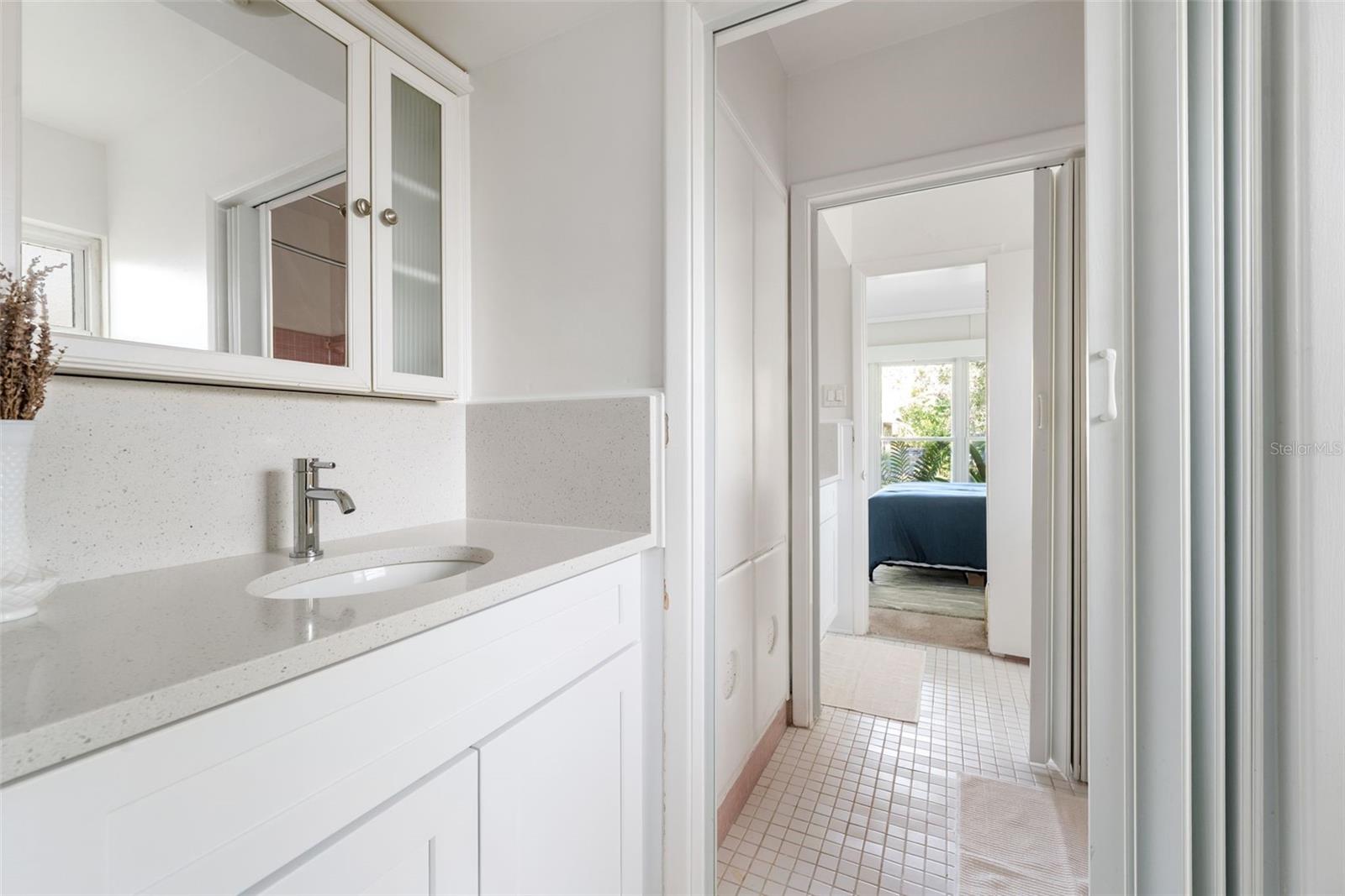 1920 NW 12TH RD, GAINESVILLE, FL, 32605