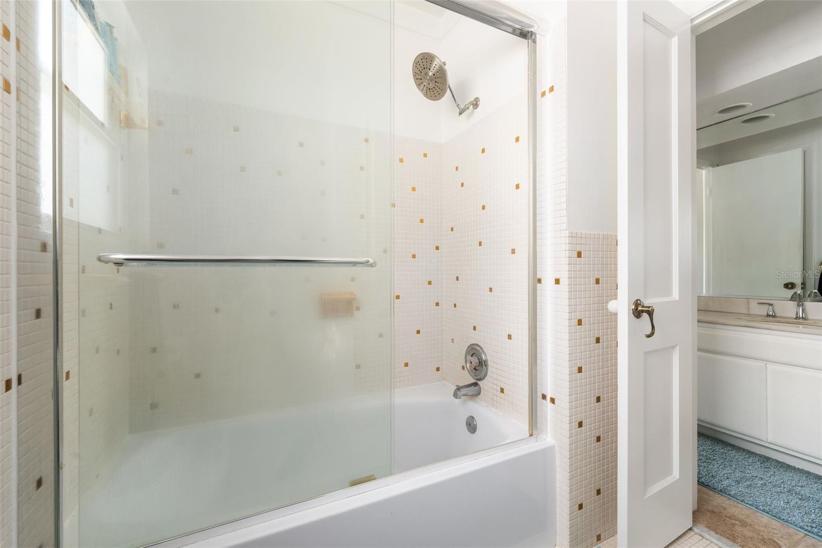 1920 NW 12TH RD, GAINESVILLE, FL, 32605